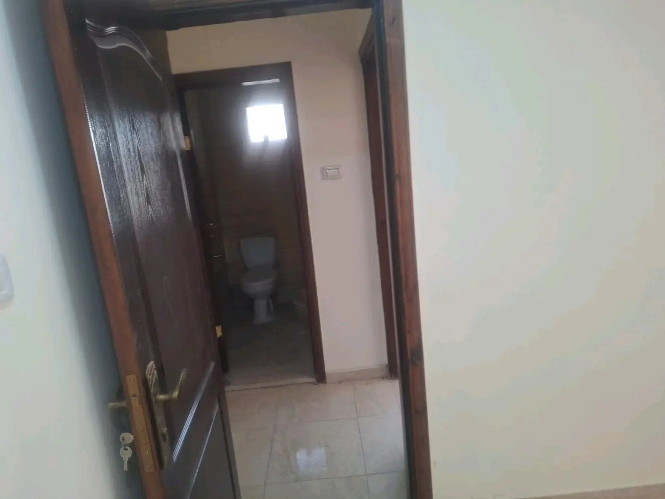 شقه للبيع كاش او بالتقسيط جديده غير مسكونه