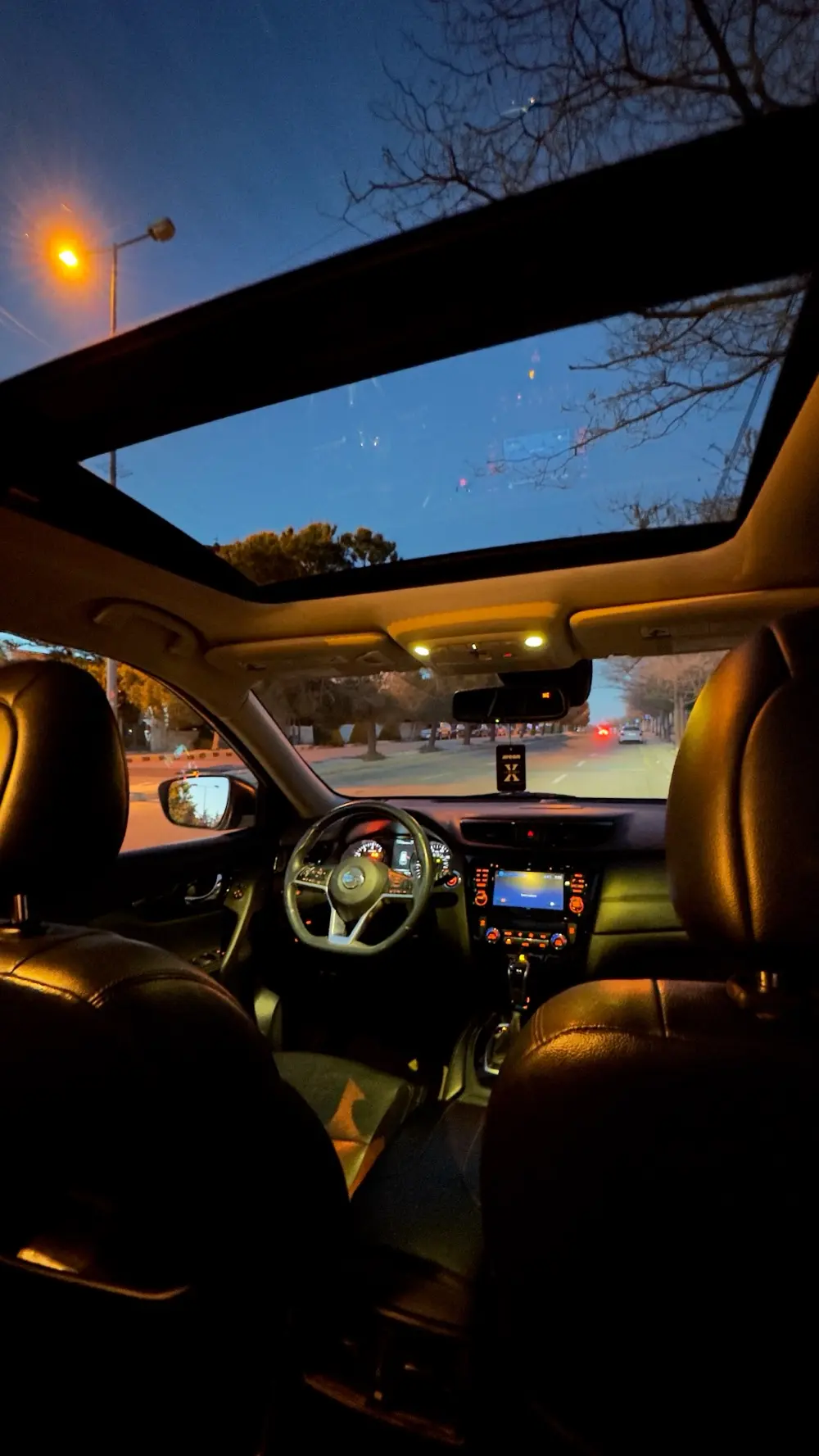 نيسان روج هايبرد 2017 للبيع بسعر مغري جداً !!!