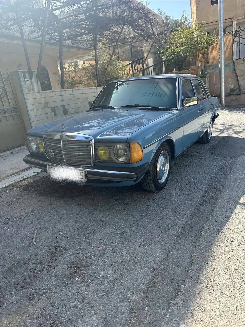 مرسيدس للبيع