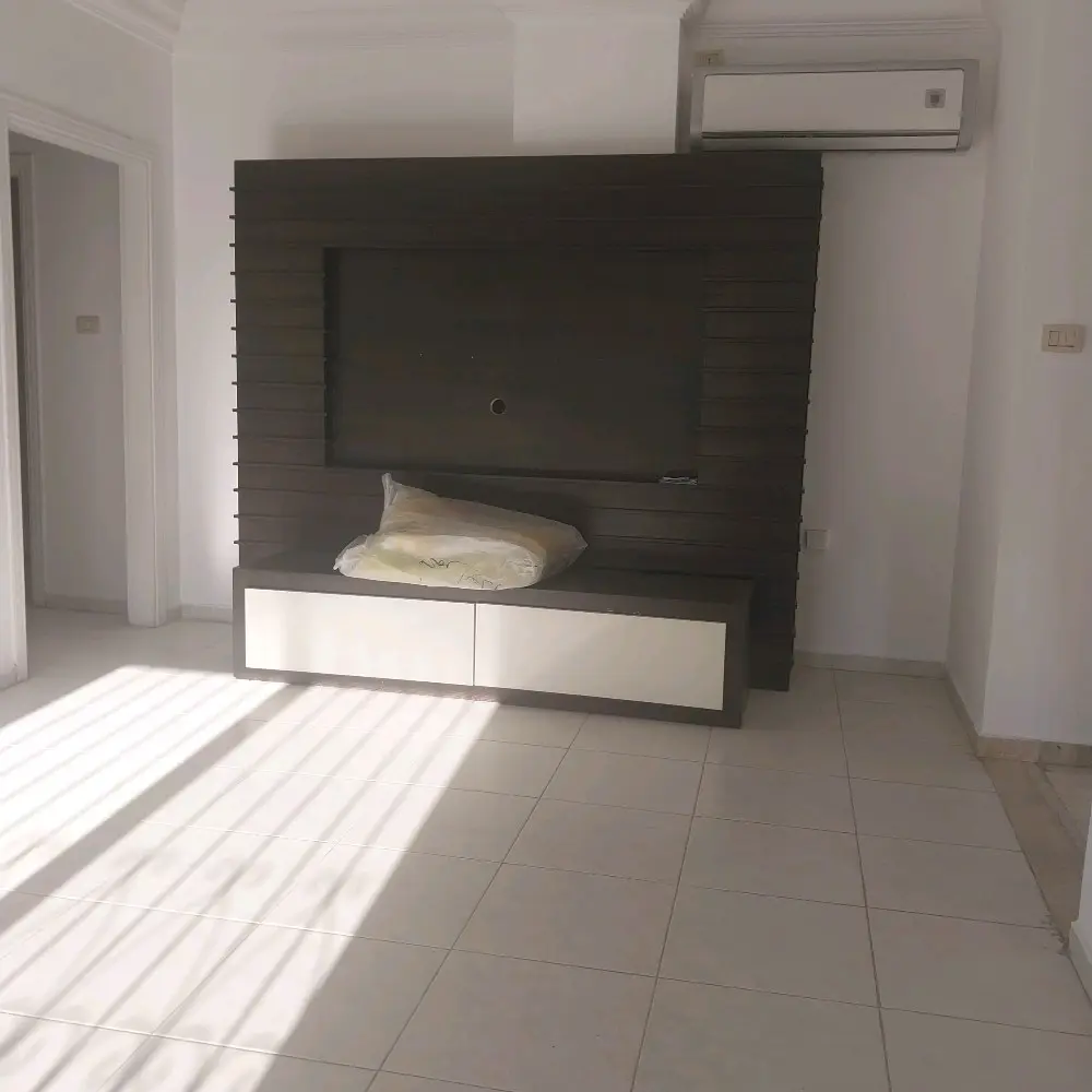 شقه ارضيه للبيع في الرونق