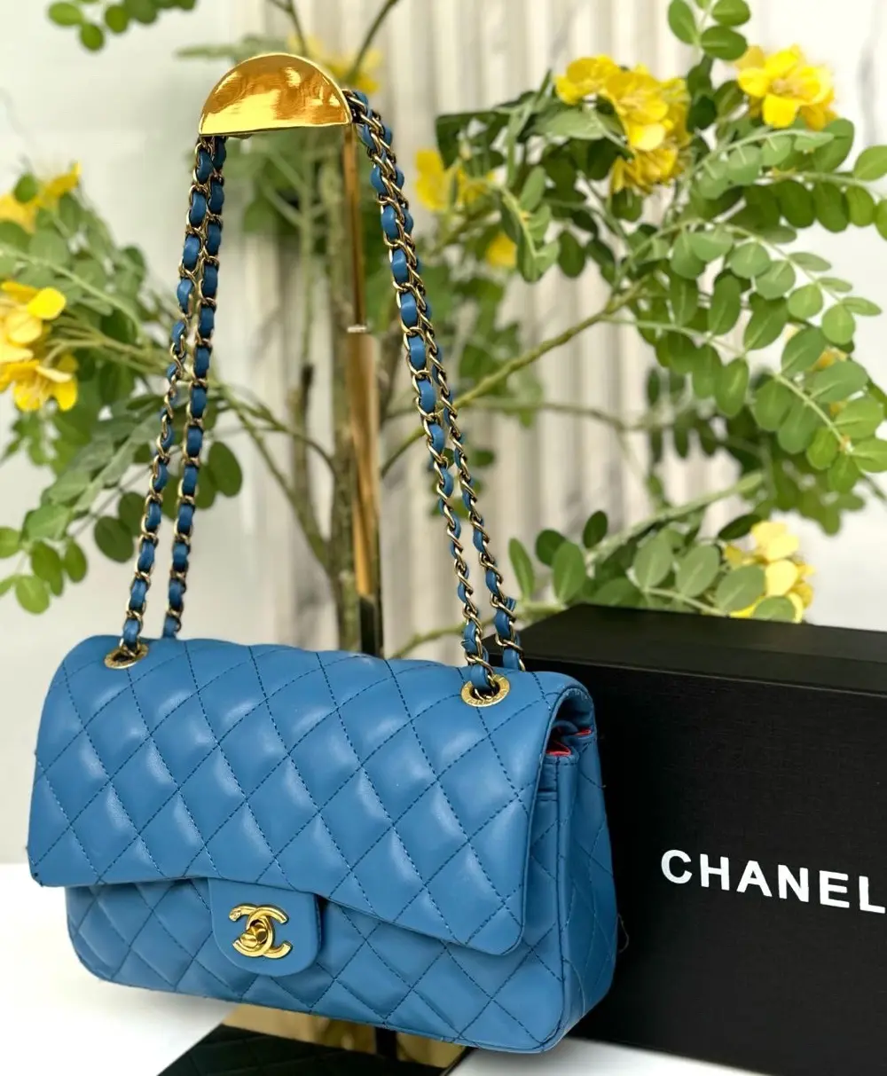 شناتي شانيل وديور كوبي ماستر