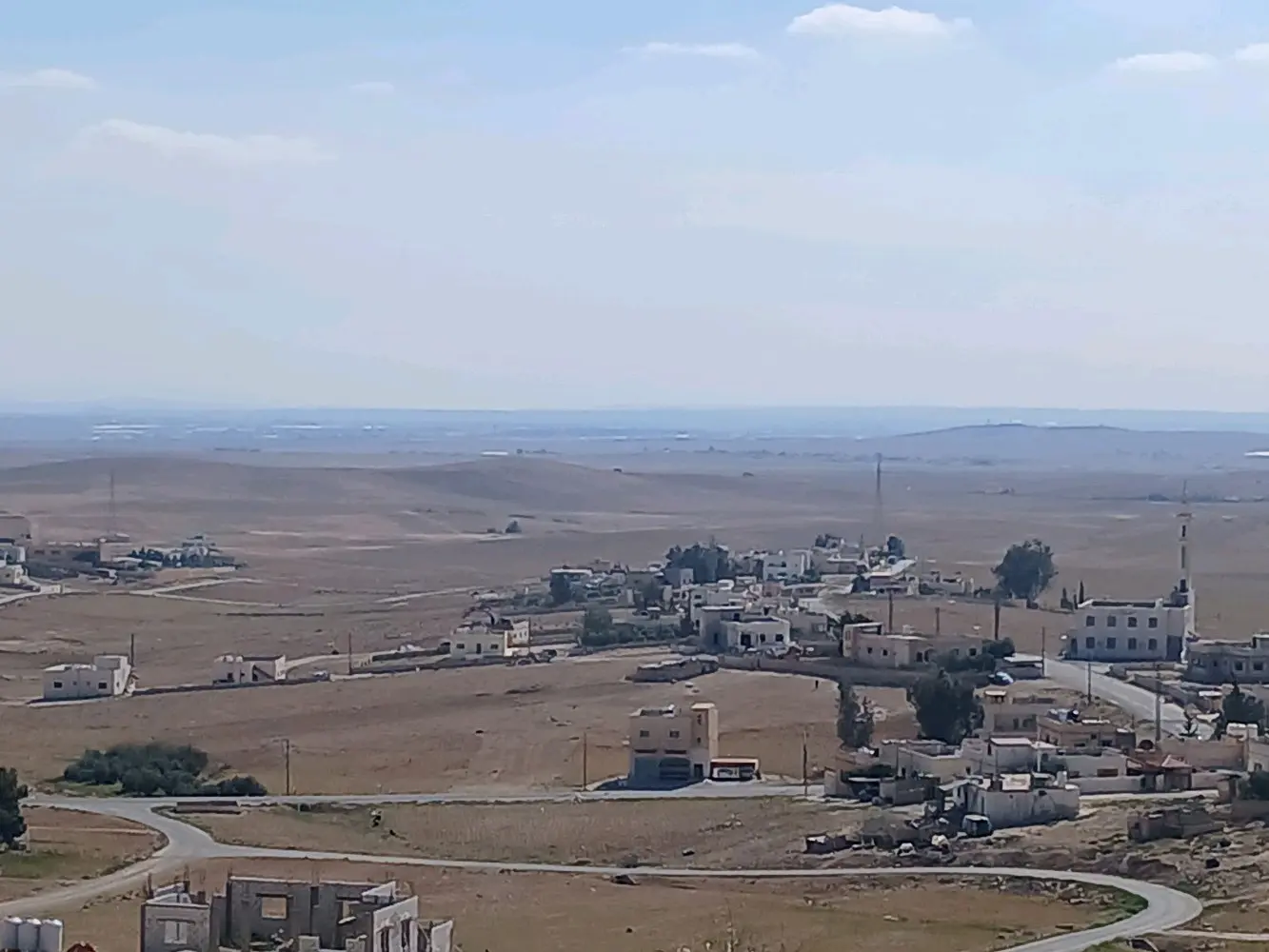 أرض مميزة للإستثمار أو لبناء مزرعة فاخرة