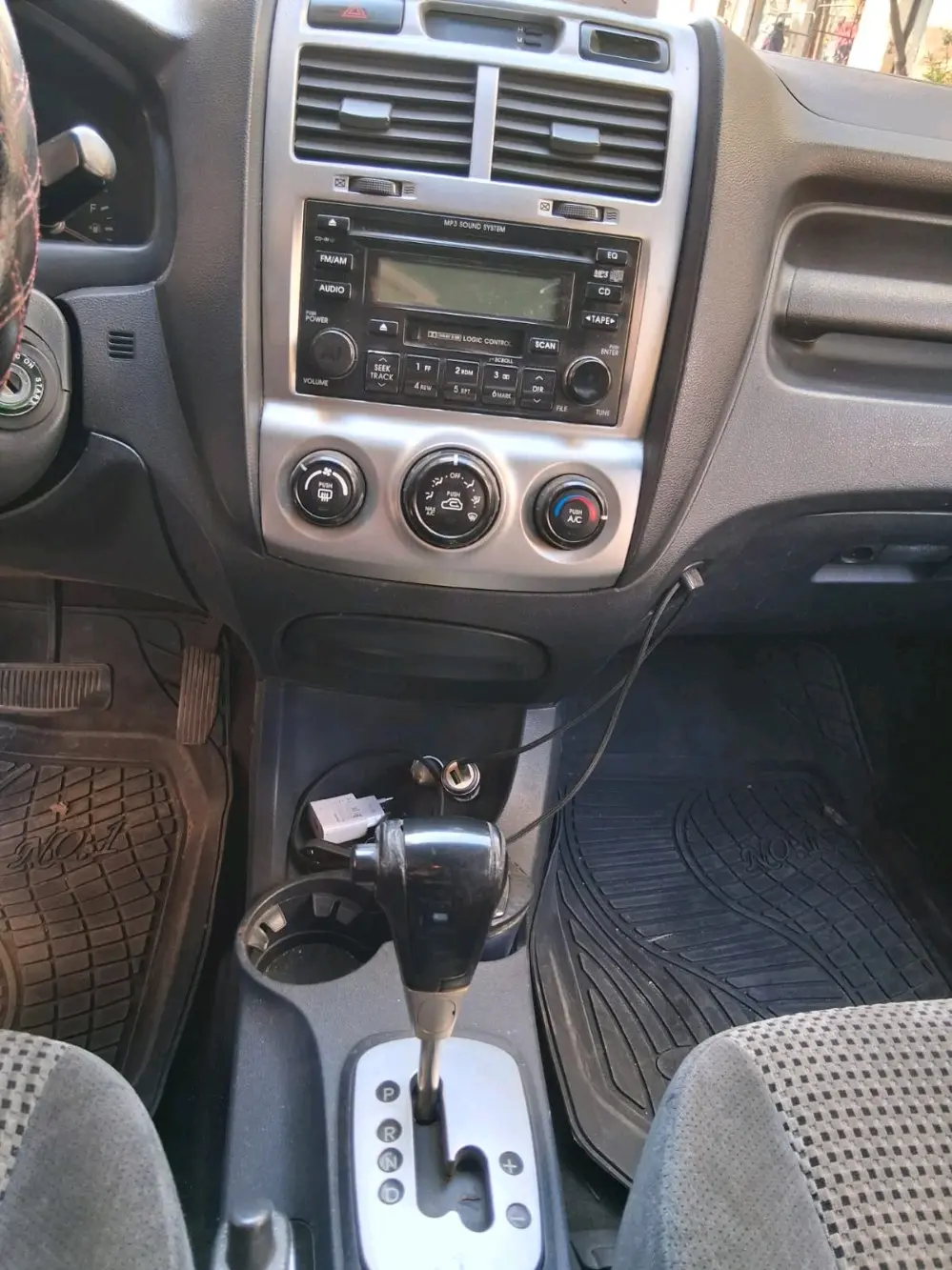 سيارة للبيع