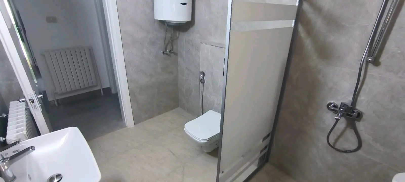 شقة ٢٠٠ متر للايجار في دابوق