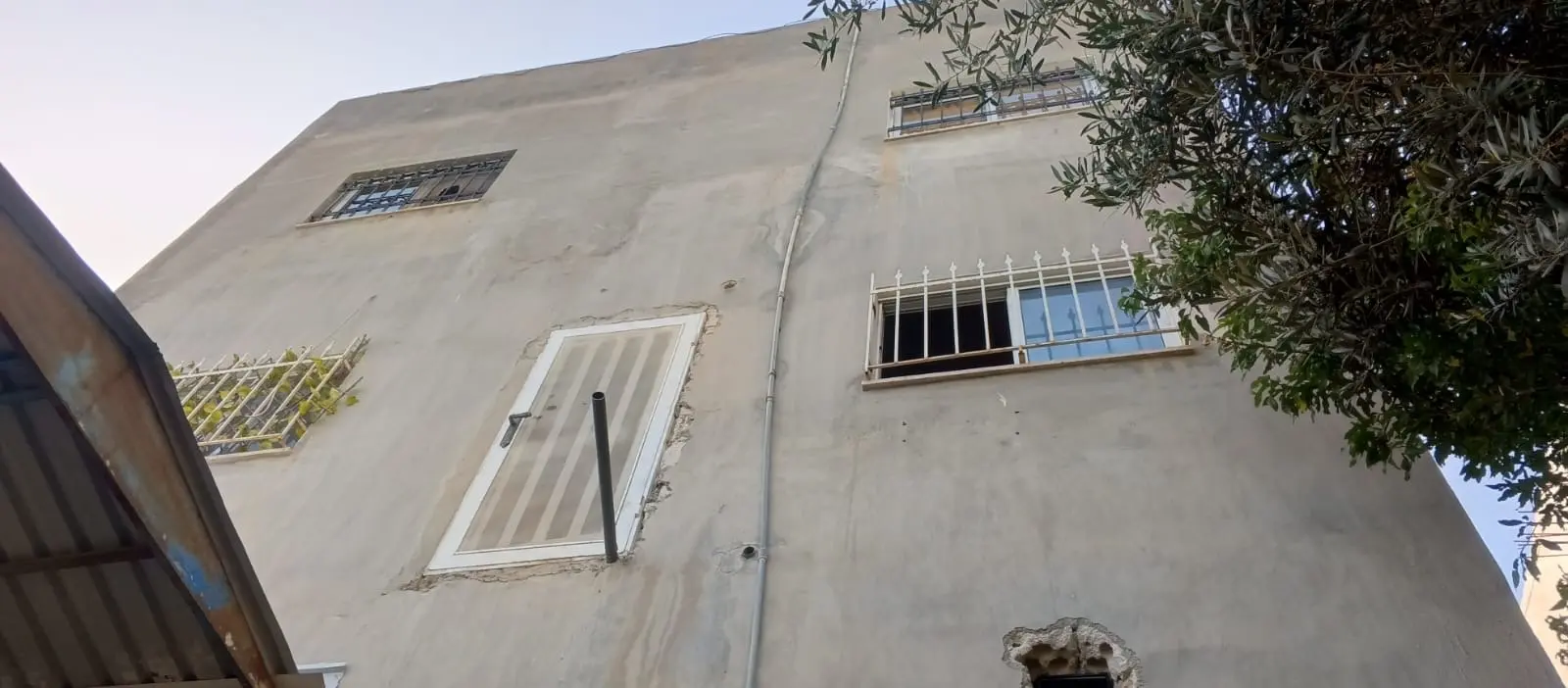 اربد-بيت راس-بالقرب من اذاعة اربد