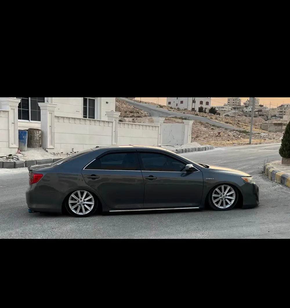 تويوتا كامري 2014 عليها طقم هايدروليك 8 حركات نخب اول