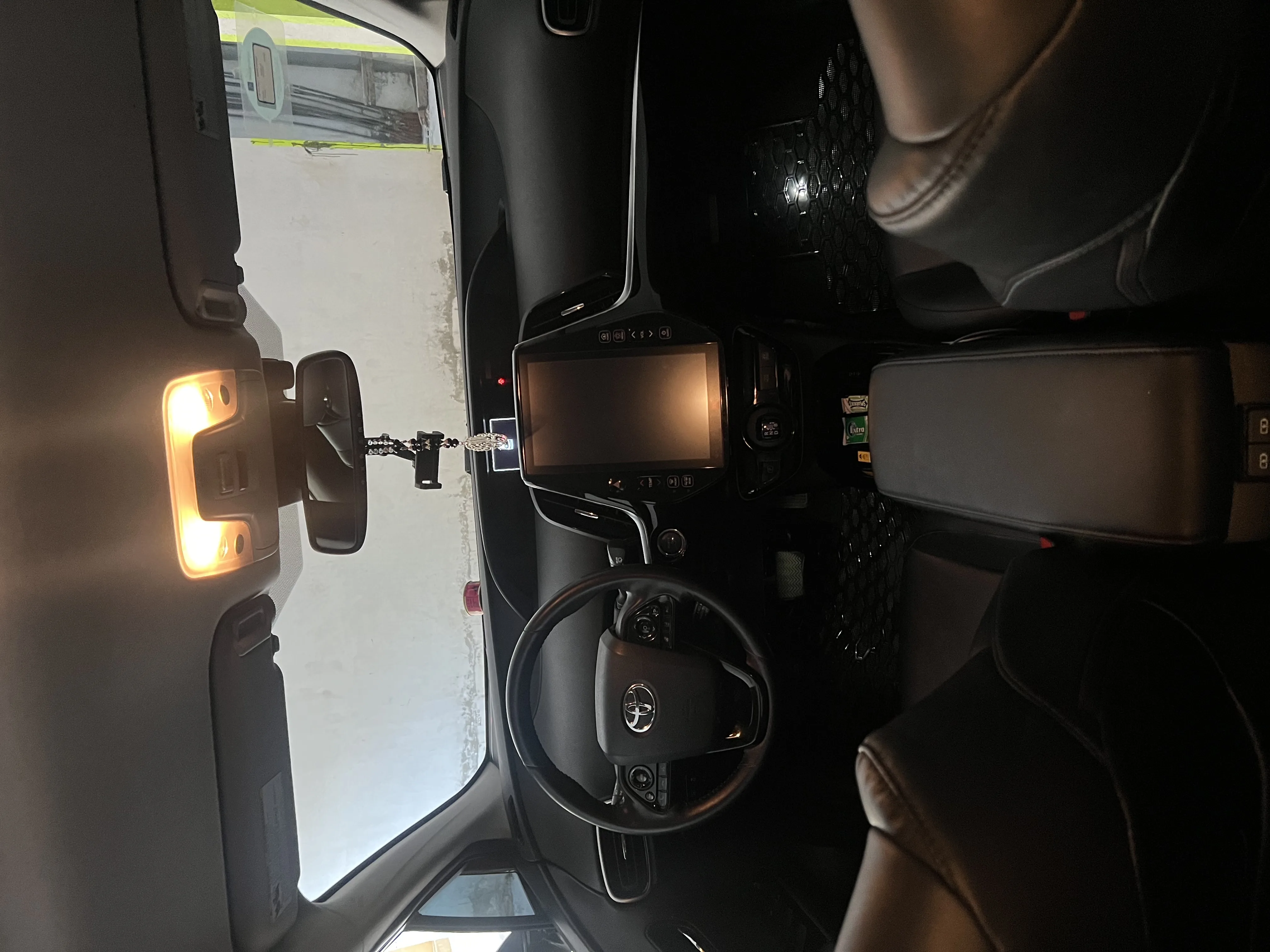 تويوتا بريوس ليميتد