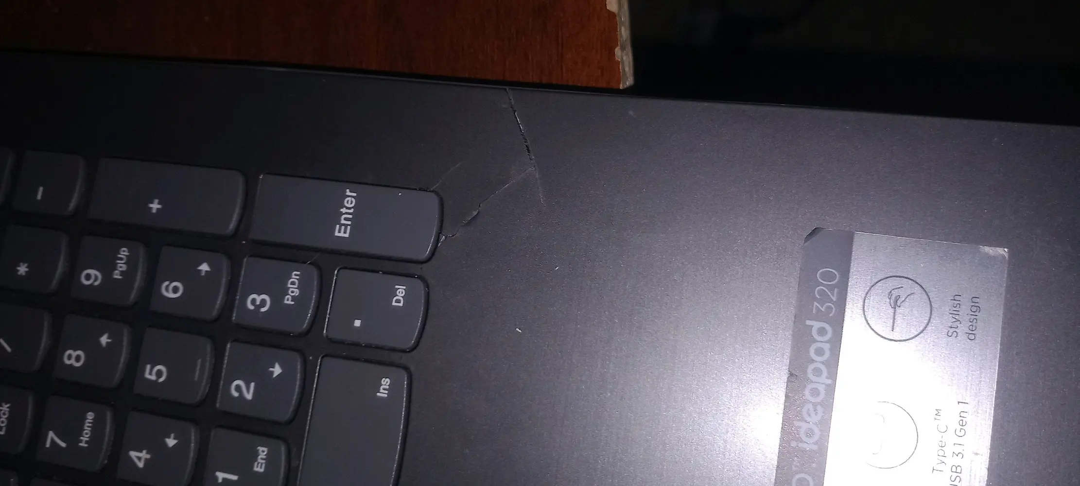 لابتوب لينوفو i5 كرتين شاشه