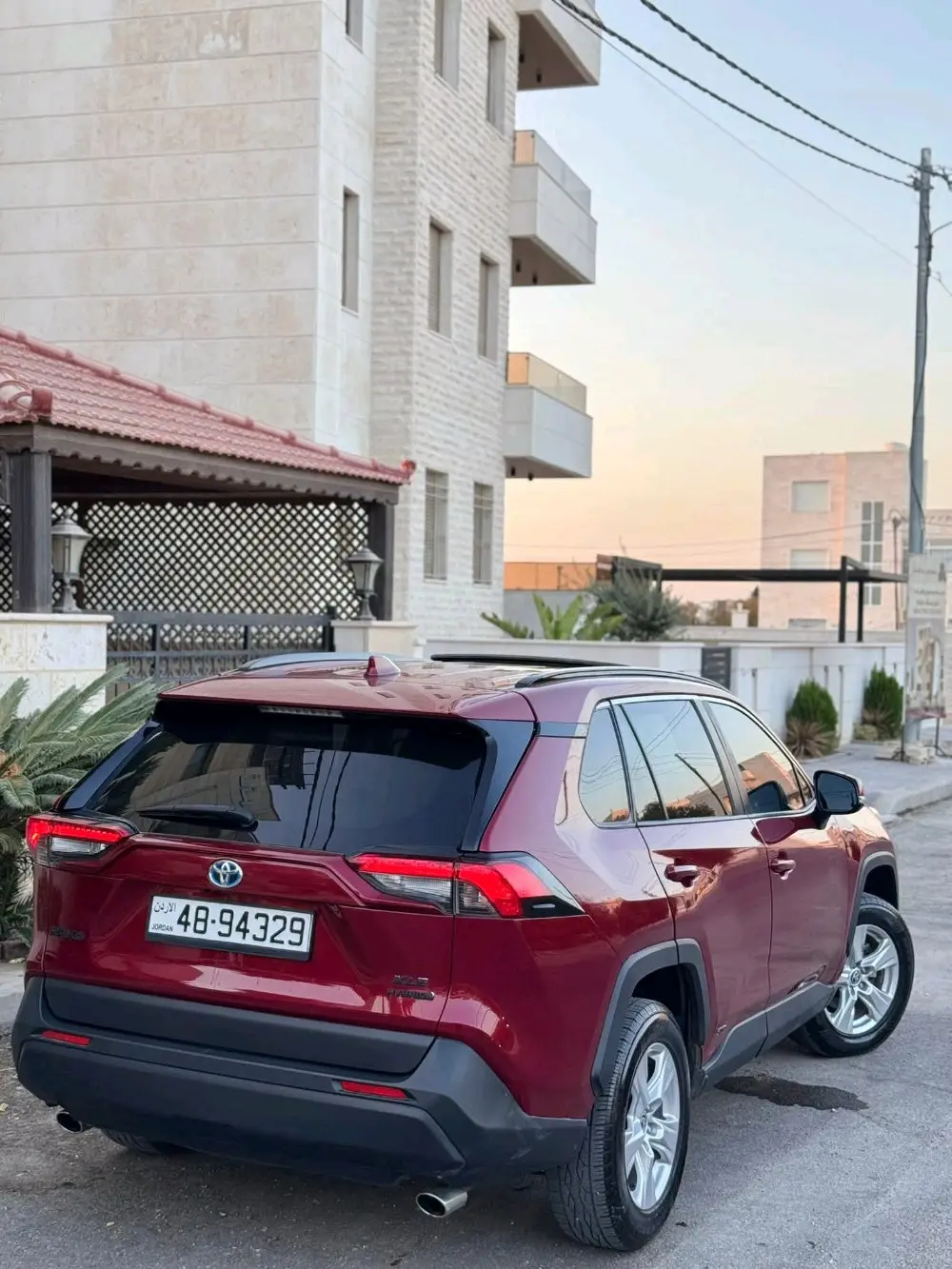 تويوتا راف 4 للبيع