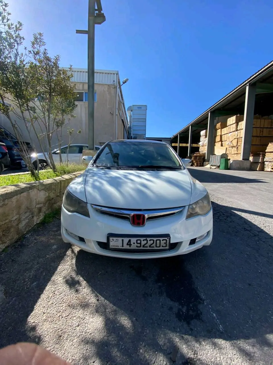 سيارة للبيع