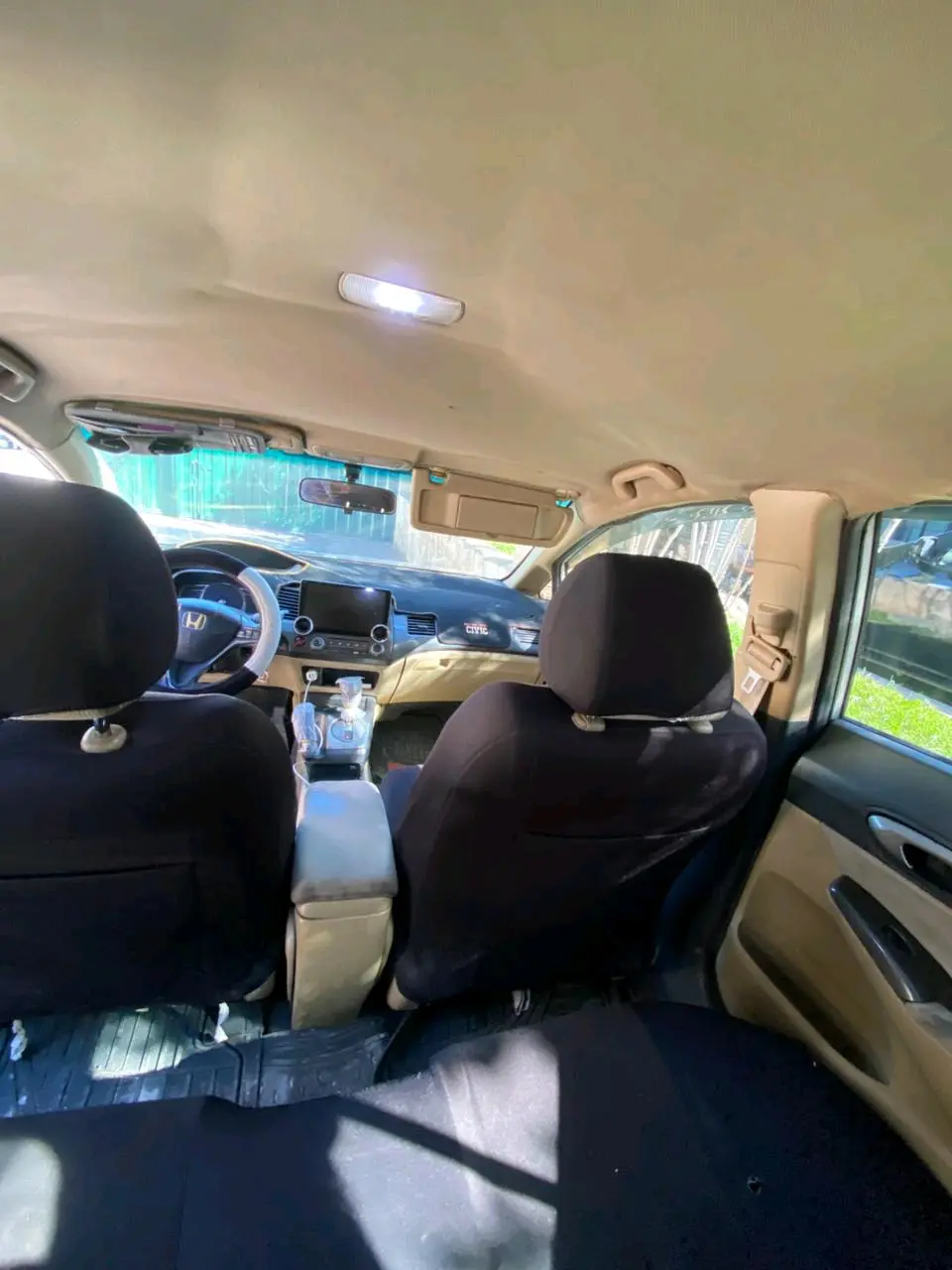 سيارة للبيع