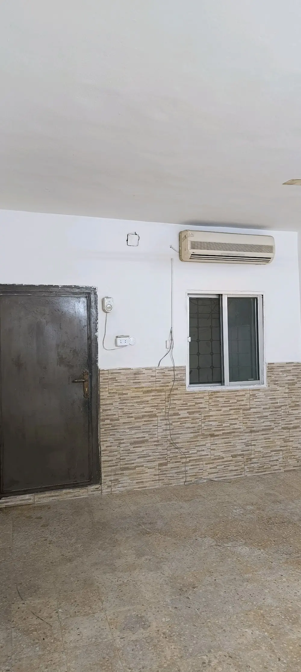 شقة للايجار / الهاشمي الشمالي