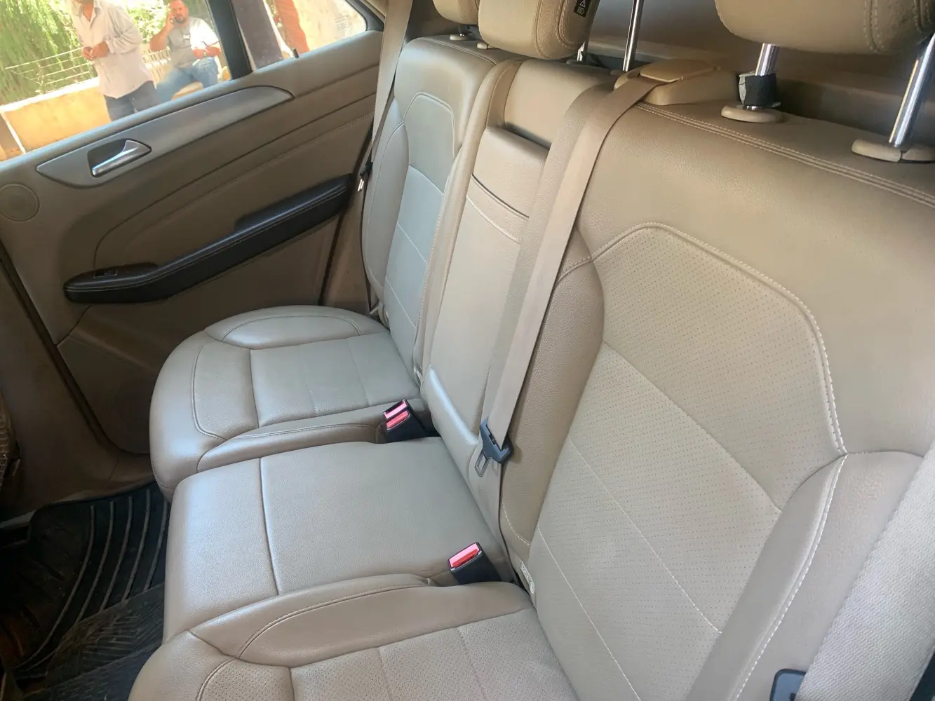 سيارة مرسيدس  ML350 2014  للبيع