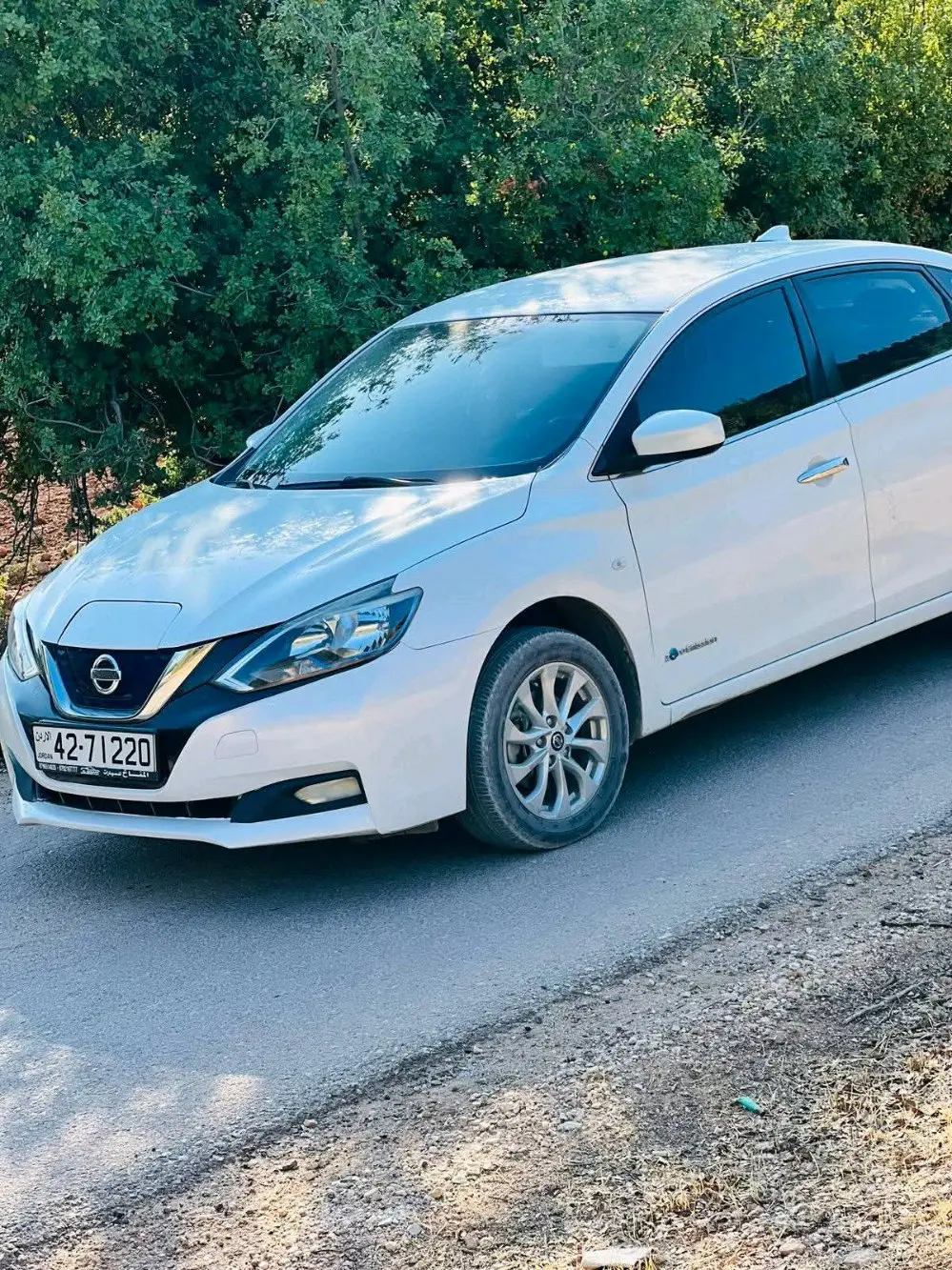 نيسان سلفي كهرباء فحص كامل بتمشي 300 كيلو بشحنه