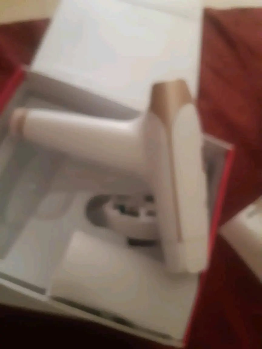 للبيع جهاز ليزر منزلي ماركة ليسكولتون الاصلي جديد