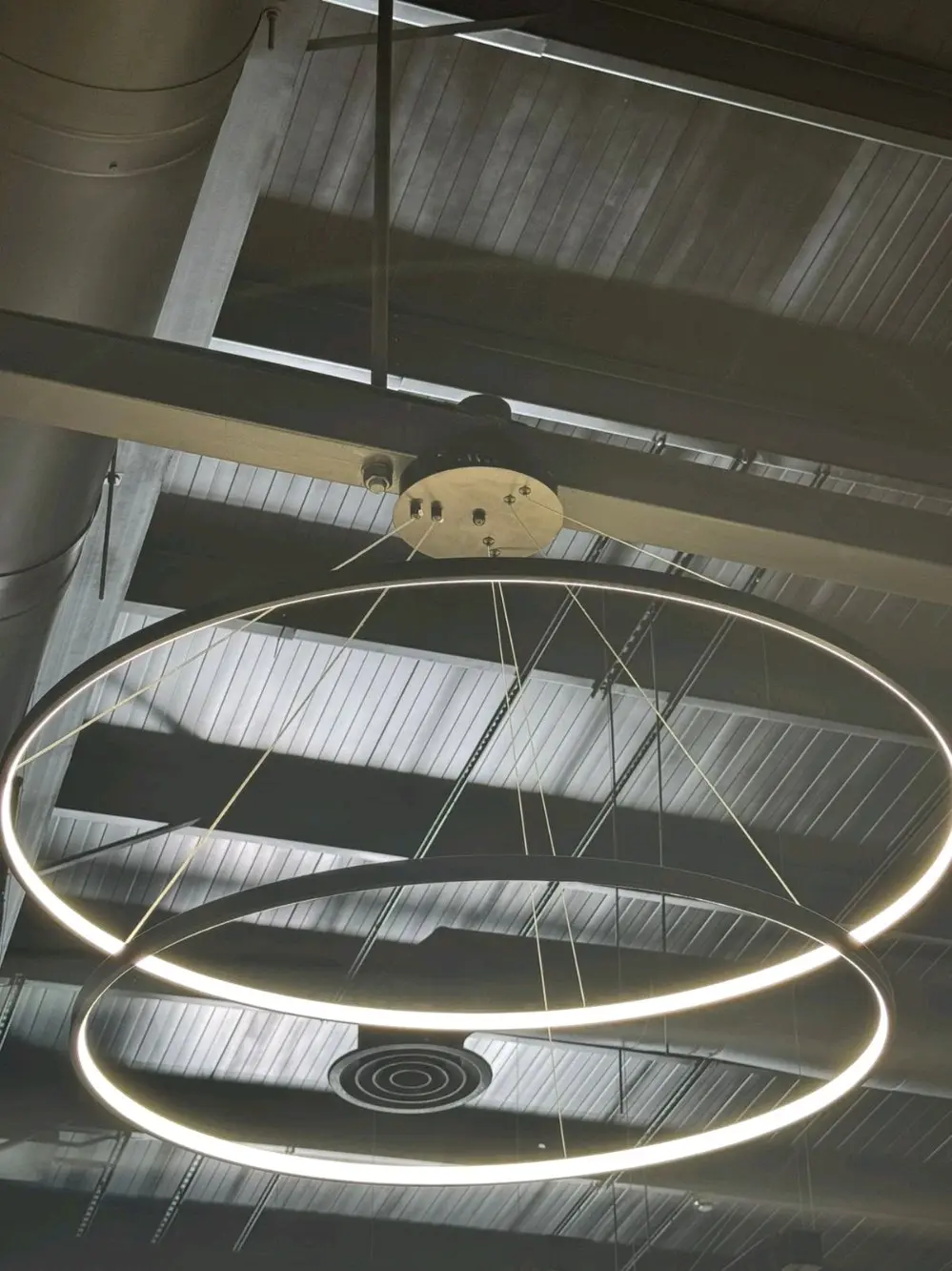 فني كهربائي