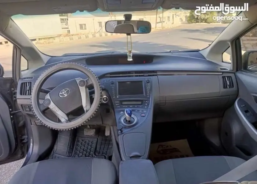 تويوتا بريوس 2011 TOYOTA PRIUS