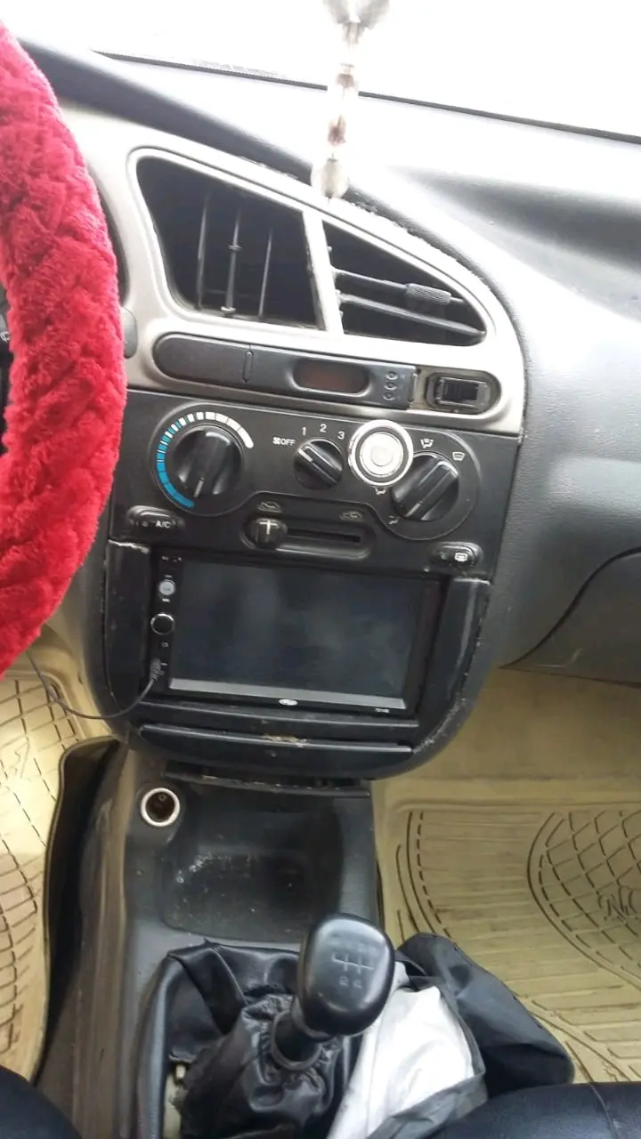 دايو لانوس موديل 1999 لون خمري