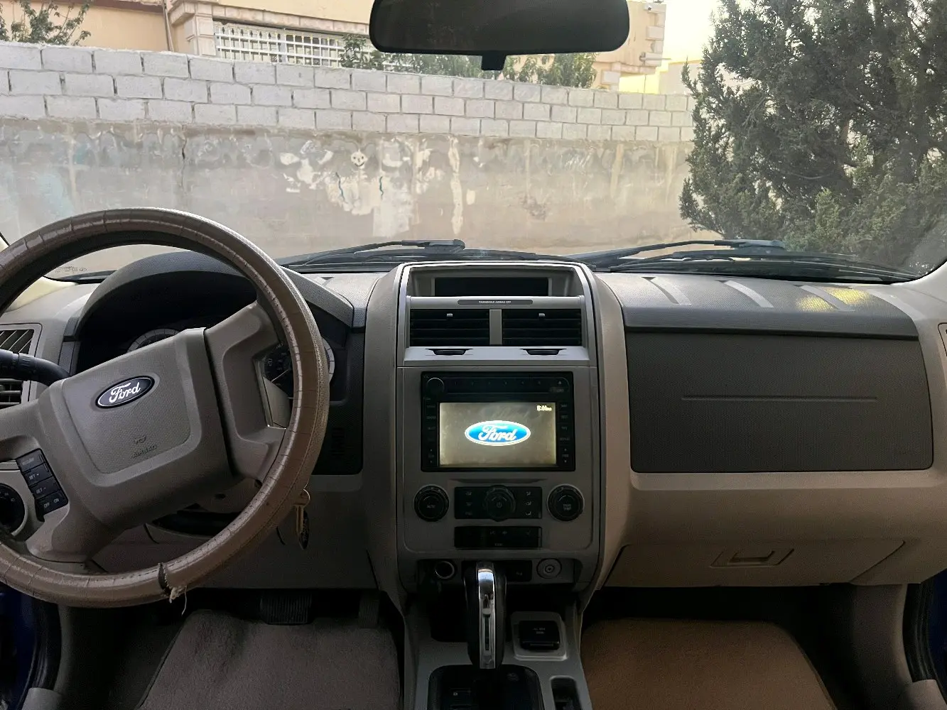 فورد اسكيب هايبرد للبيع فحص ٢ جيد خلفي