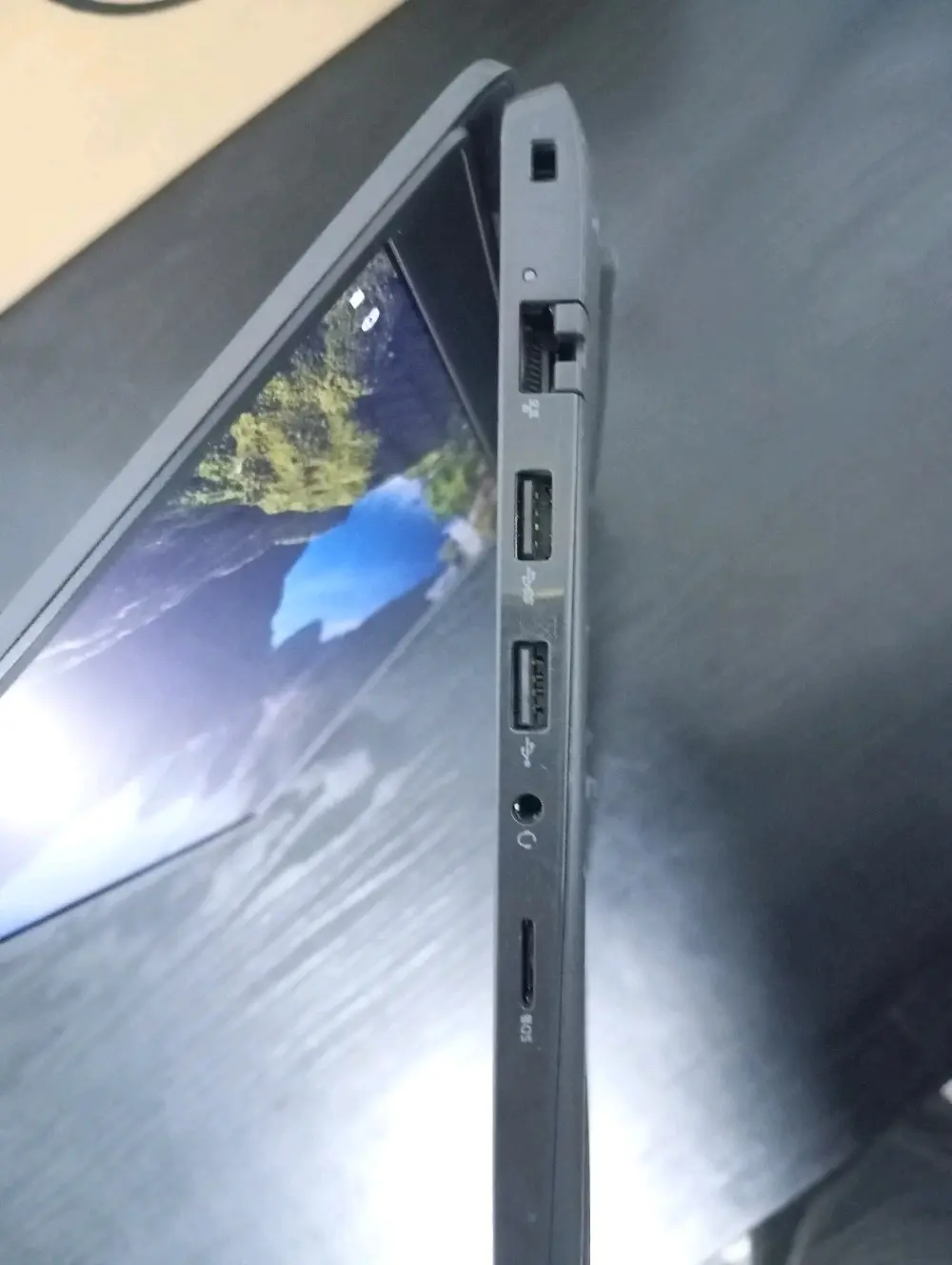 لابتوب ديل بسعر مميز جداً Laptop DELL Latitude 3420 11th cor i5