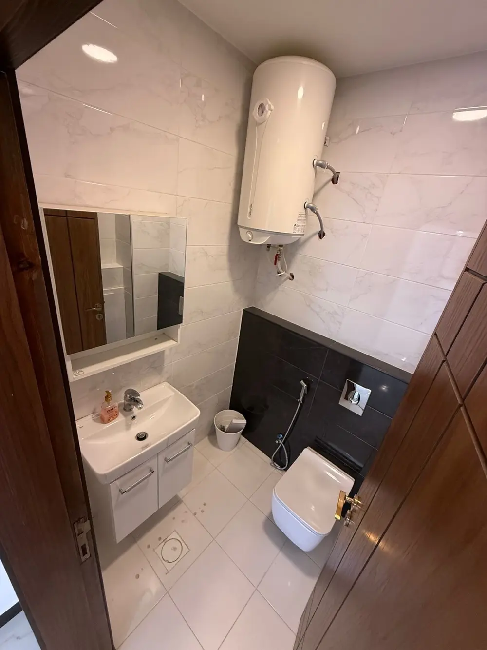 شقة حي المنصور