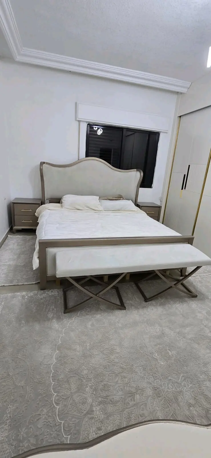 نجار موبيليا وديكور