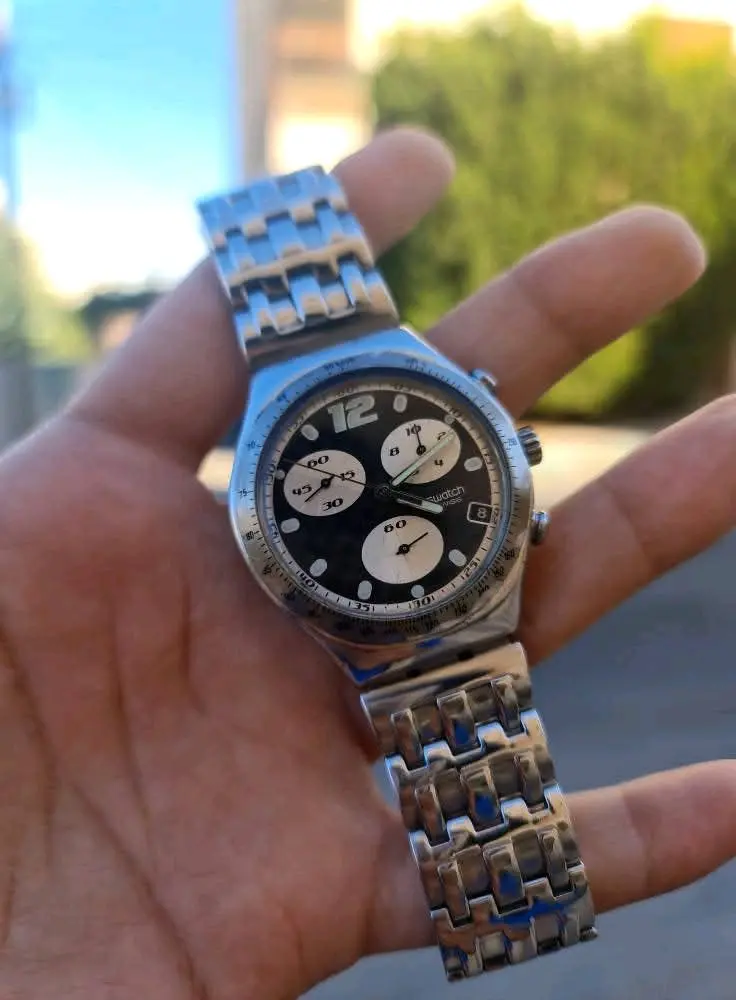 للبيع مجموعة ساعات الاصلي SWATCH SWISS MADE السويسري الاصلي