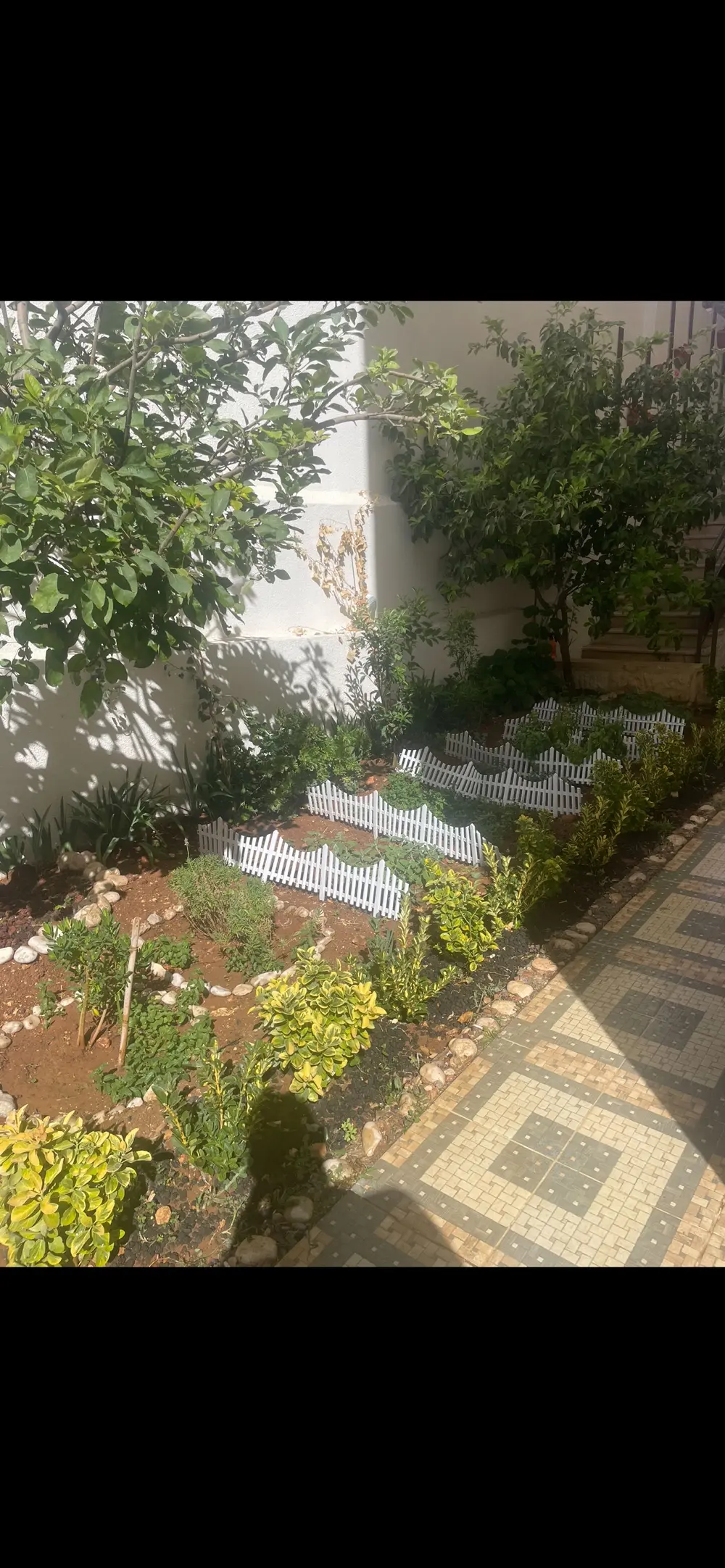 شقة ارضية دوبلكس بافخم وارقى مناطق ام اذينة من المالك