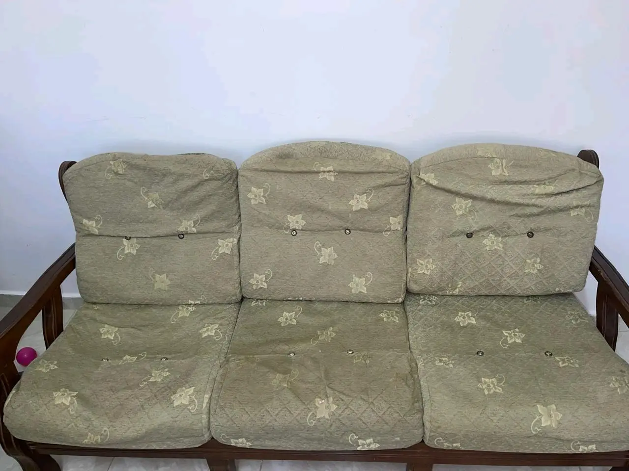 طقم كنب