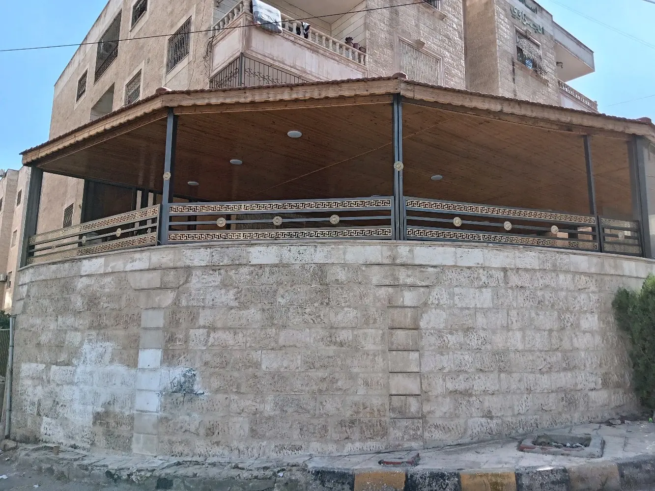 العكرماوي للحدادة العامة والمتنقلة داخل الهاشمي الشمالي وضواحي عمان