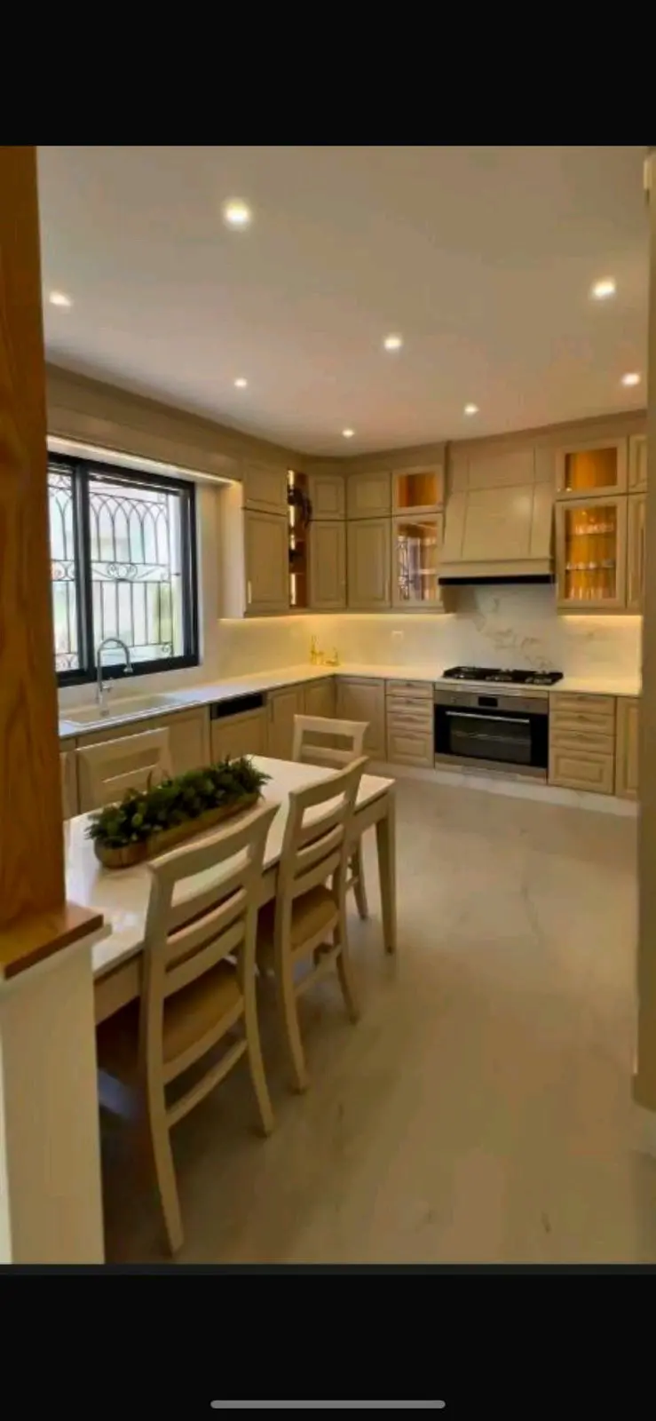 نجار موبيليا وديكور