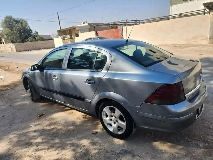 اوبل استرا ٢٠٠٨ opel astra 2008