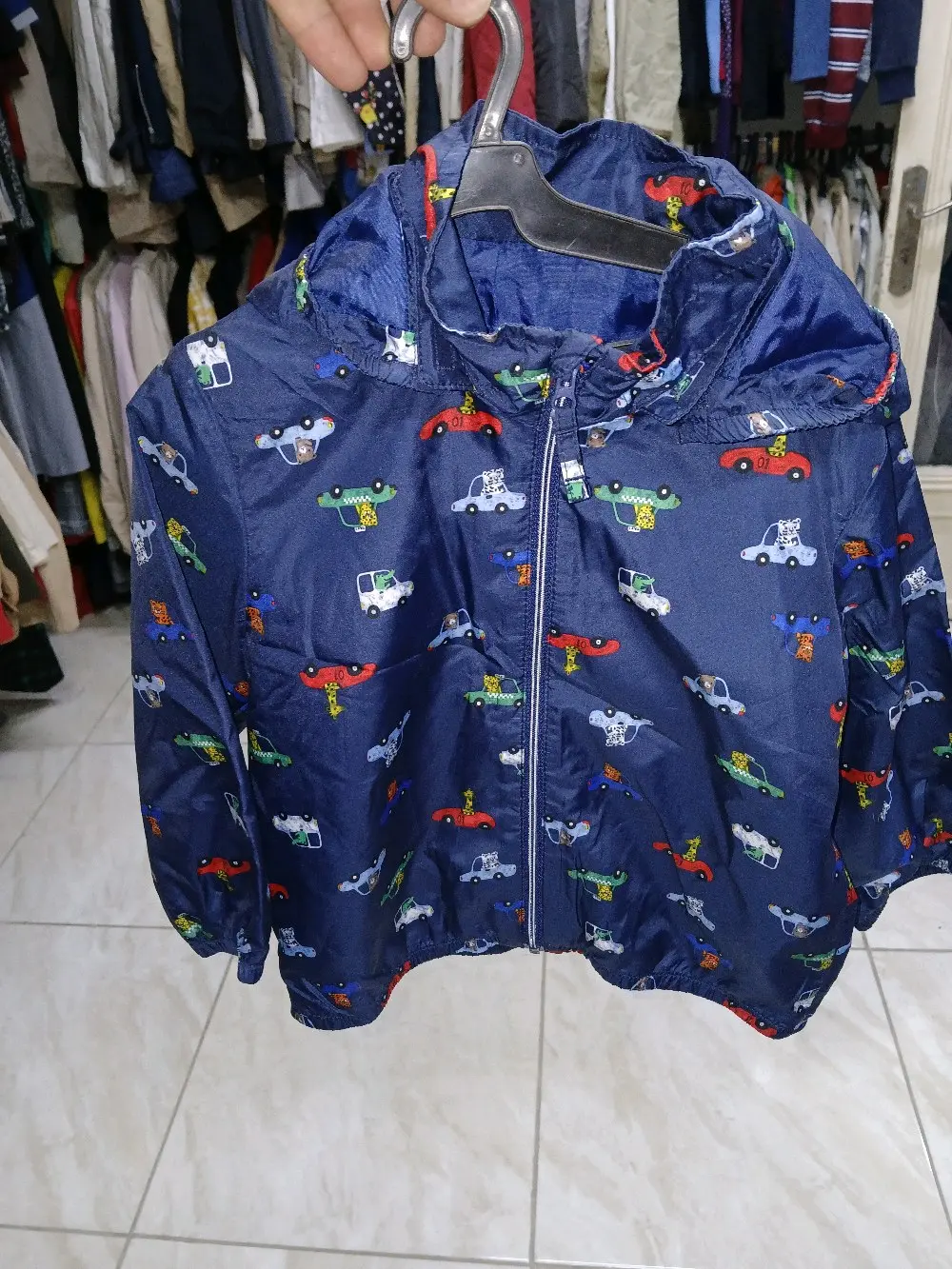 شروة ملابس اوروبية شتوية ستاتي واطفال 1000 قطعه بسعر مغري جدا