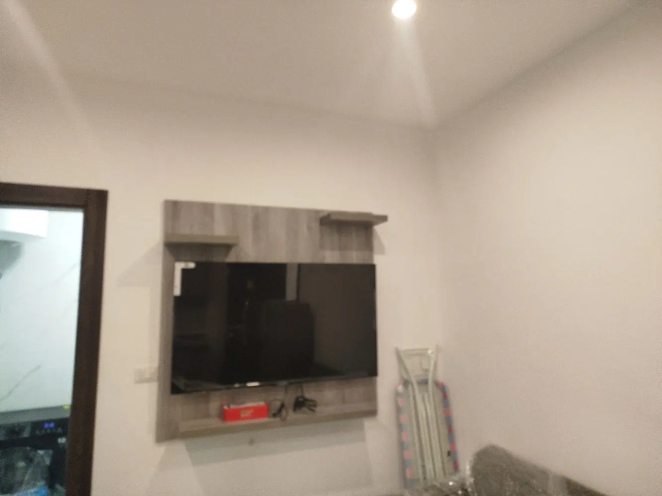 شقة مفروشة للاجار خلف الجامعة الاردنية