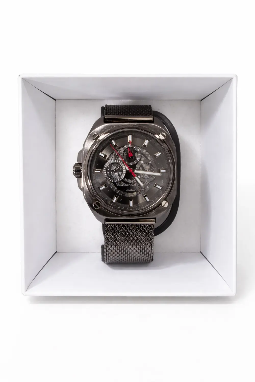 مجموعة ساعات جديده مجلتن اصلي مكفول