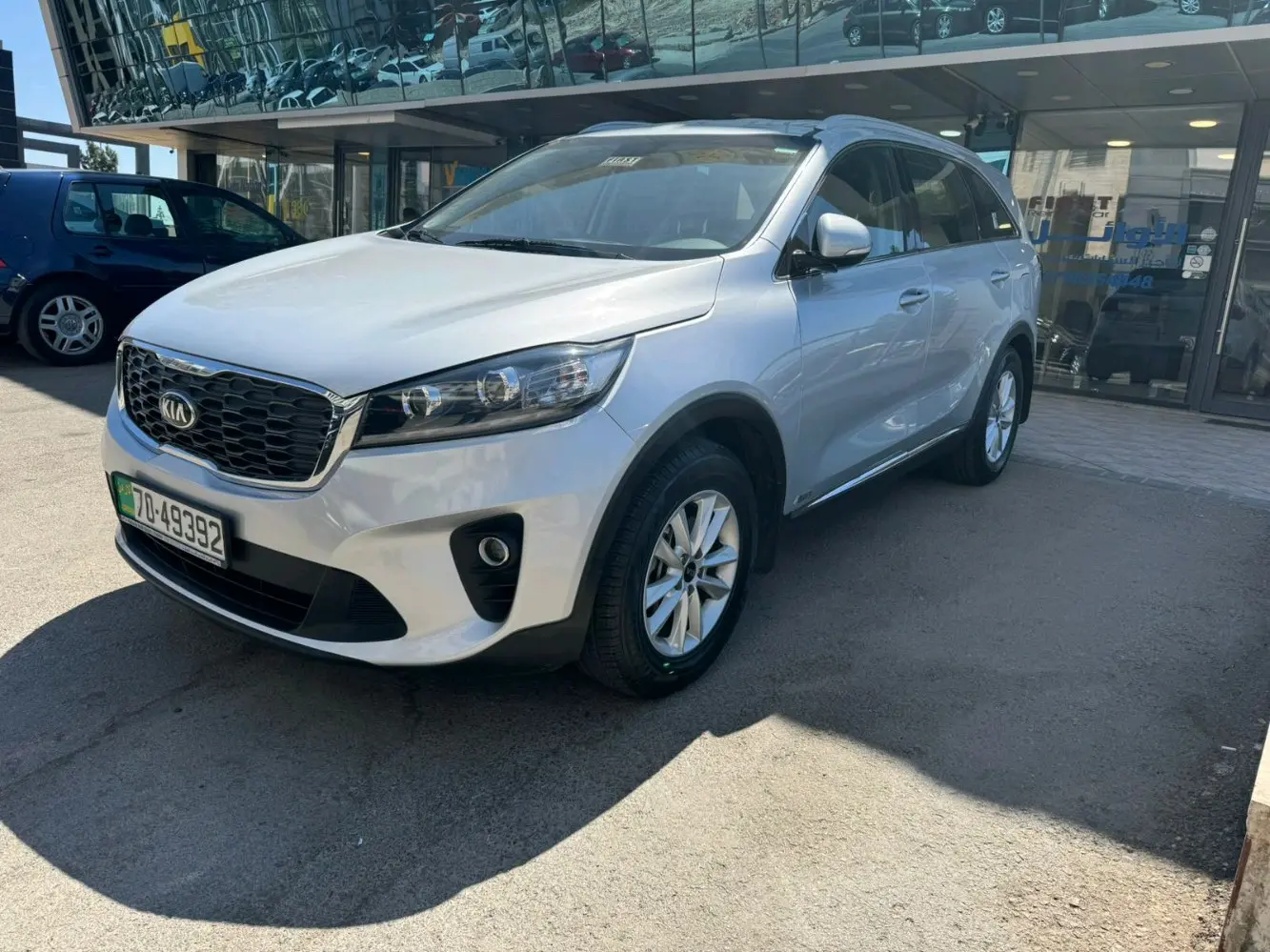 سيارات سياحية للايجار   Car Rental