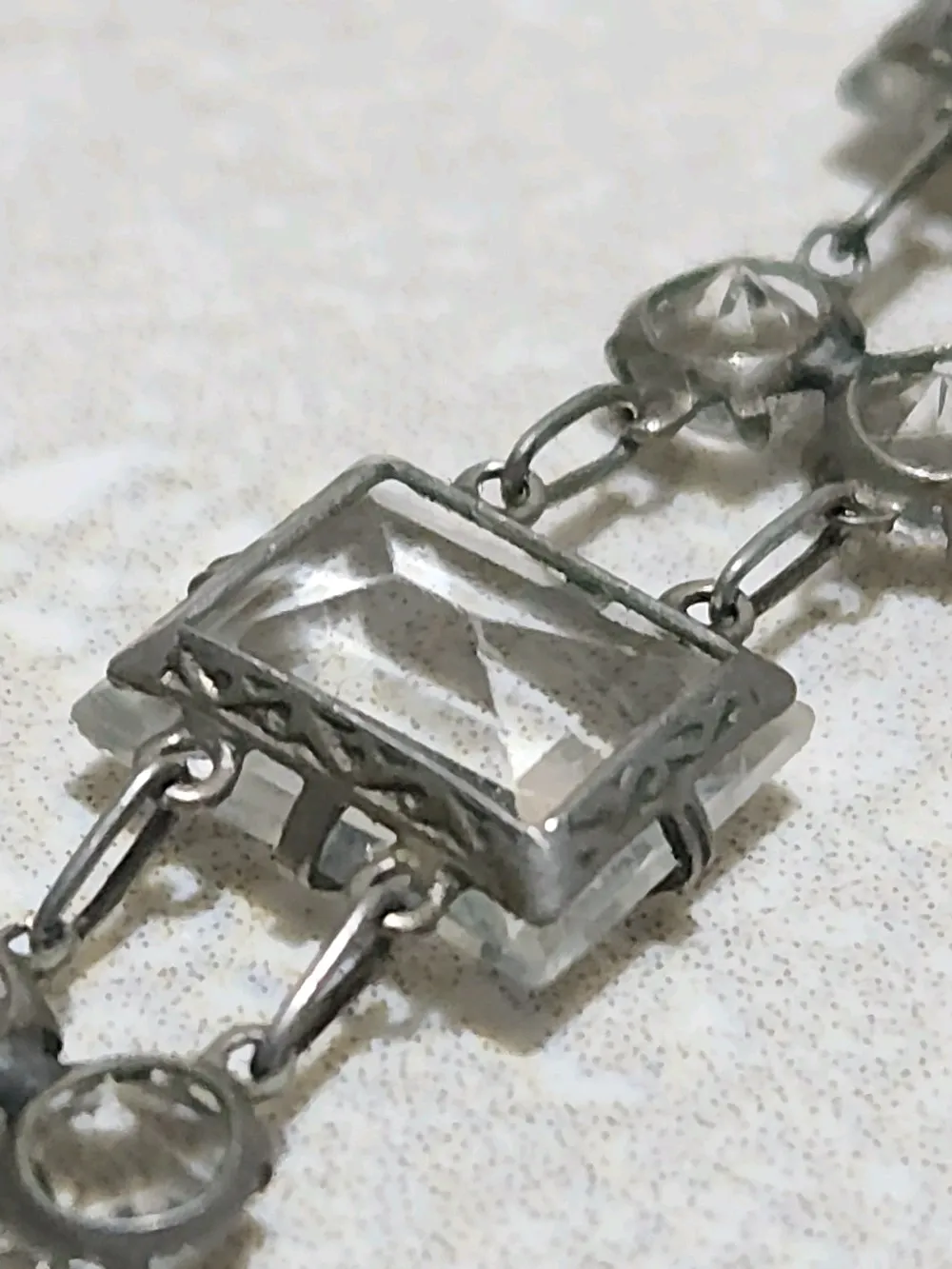 سوار  من الكوارتز والكريستال الصخري