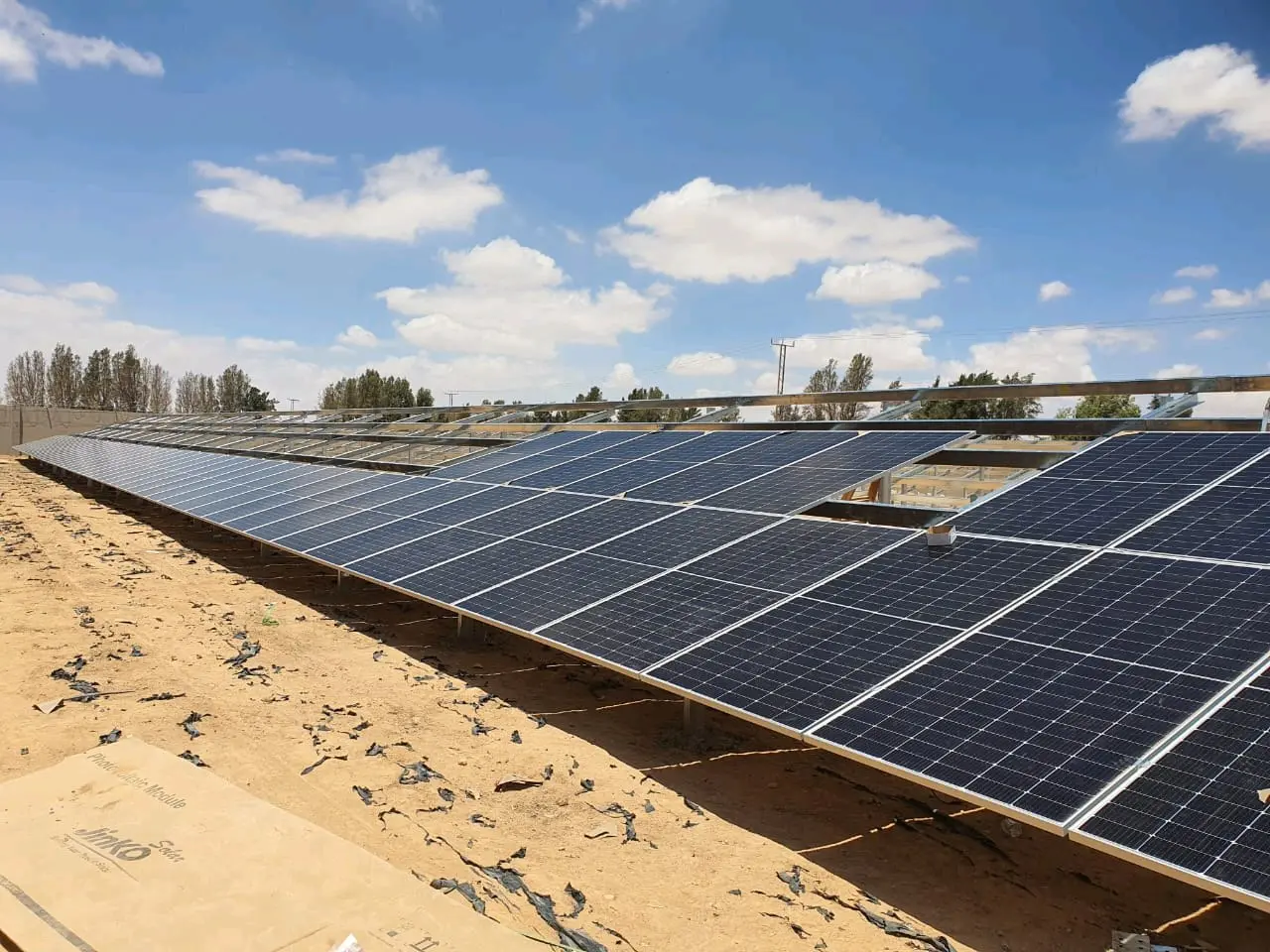 أنظمة طاقة شمسية بمعايير عالمية