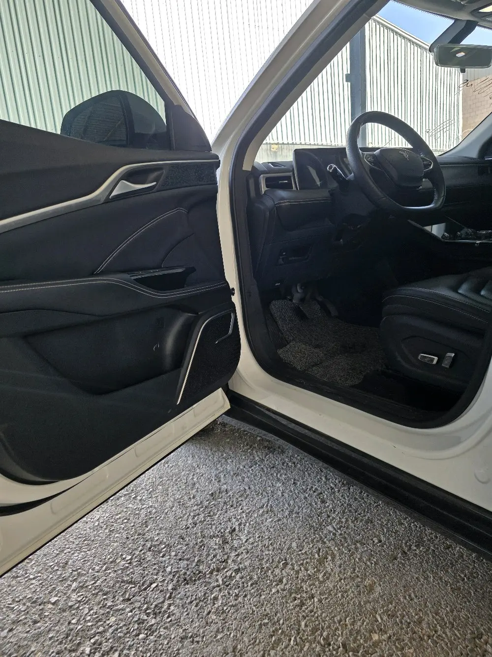 Neta U Pro 2022 Black Edition ( مستعمل) لون ابيض لؤلؤي فحص كامل فل كامل بانوراما