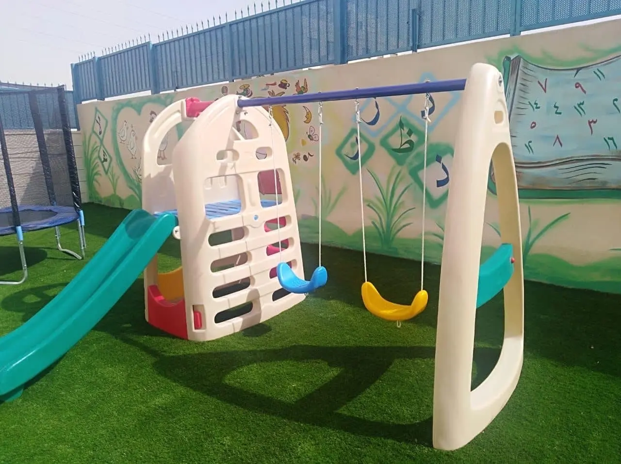 خيمة رحلات سفاري توماتيك جيشي بتوسع عشر اشخاص مقاس 3.20 متر ارتفاع 1.80 جديده