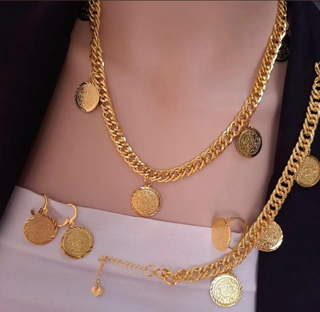 لكي سيدتي طقم ذهب روسي فخم جدا. سنسال مع اسوارة وحلقين وخاتم