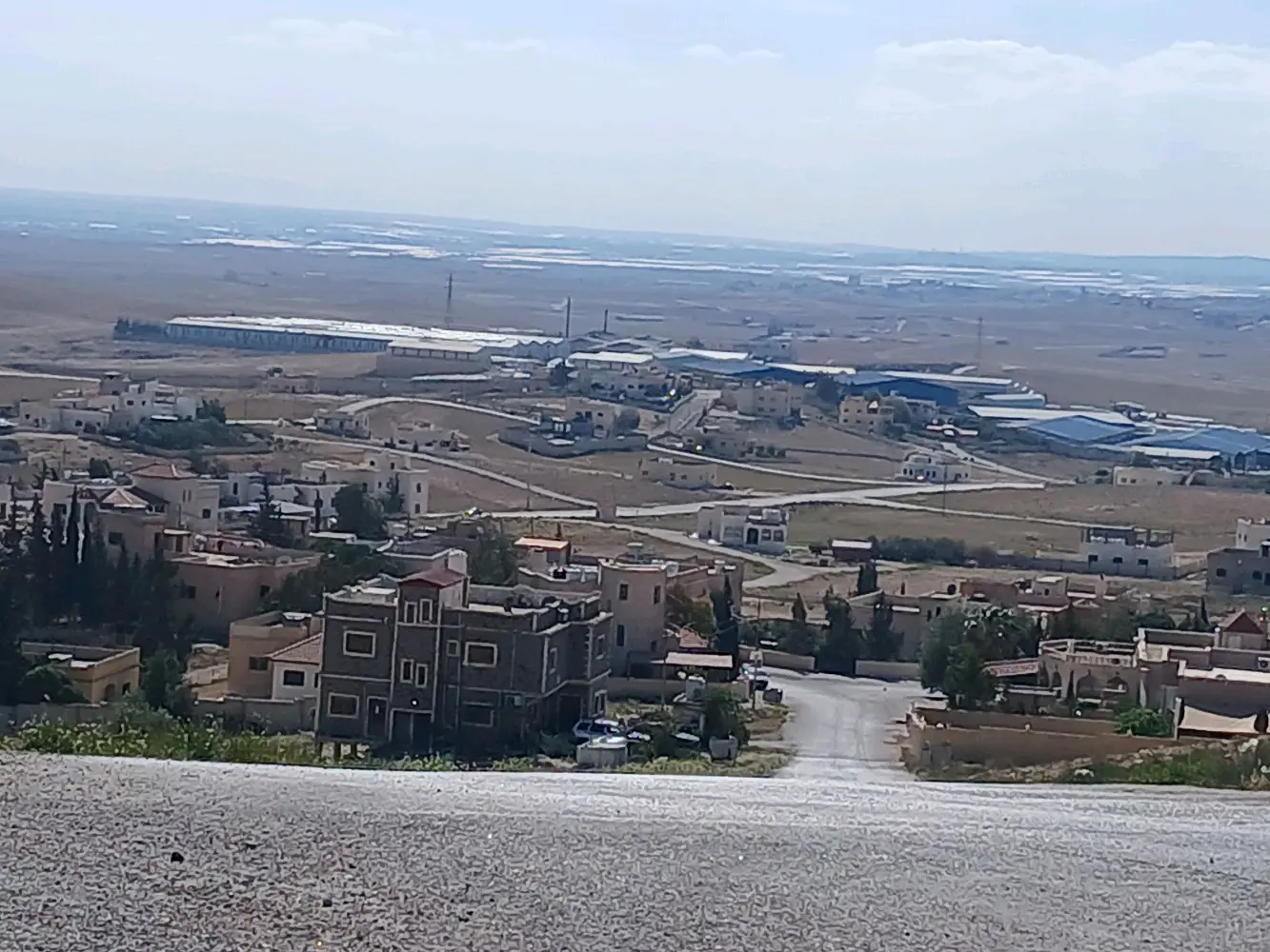 أرض مميزة للإستثمار أو لبناء مزرعة فاخرة