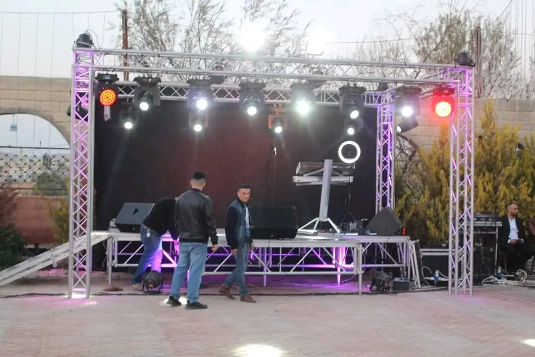 ترس اضاءة مربع